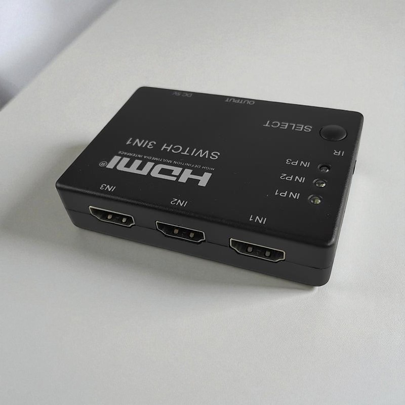 Gambar produk Perlinta HDMI Switch 3 Port Full HD 1080P with Remote Control - 3T01