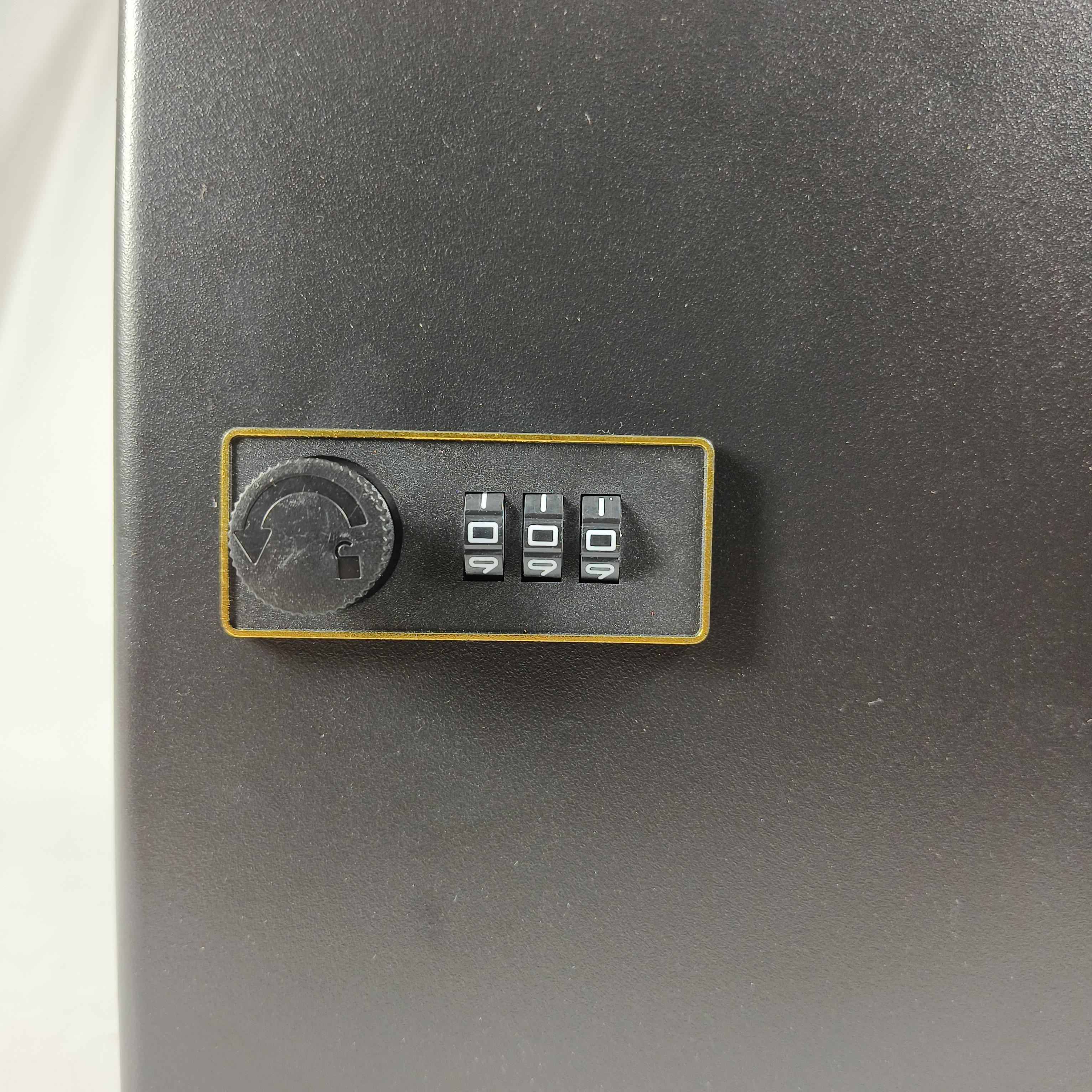 Gambar produk KDK Lemari Kunci Cabinet 20 Hook Key Box Wall Mounted with Code Lock - KD-20