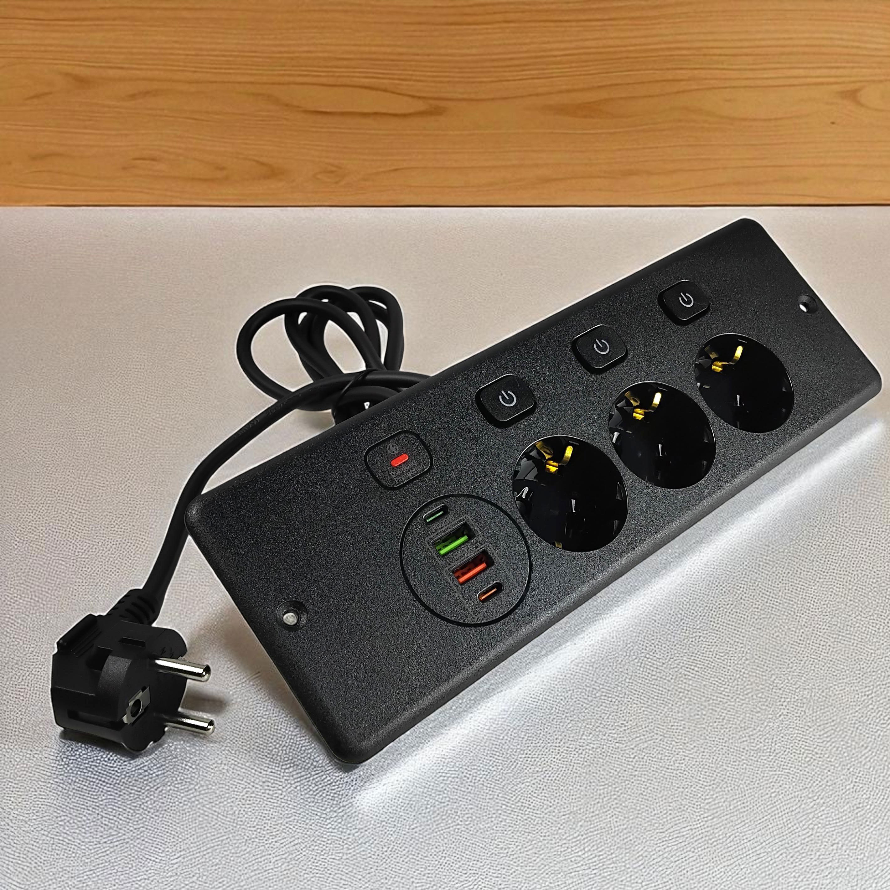 Gambar produk ANW Stop Kontak 3 Lubang Model Tanam USB EU Plug 250V 3250W 1.8M - BKL-E68