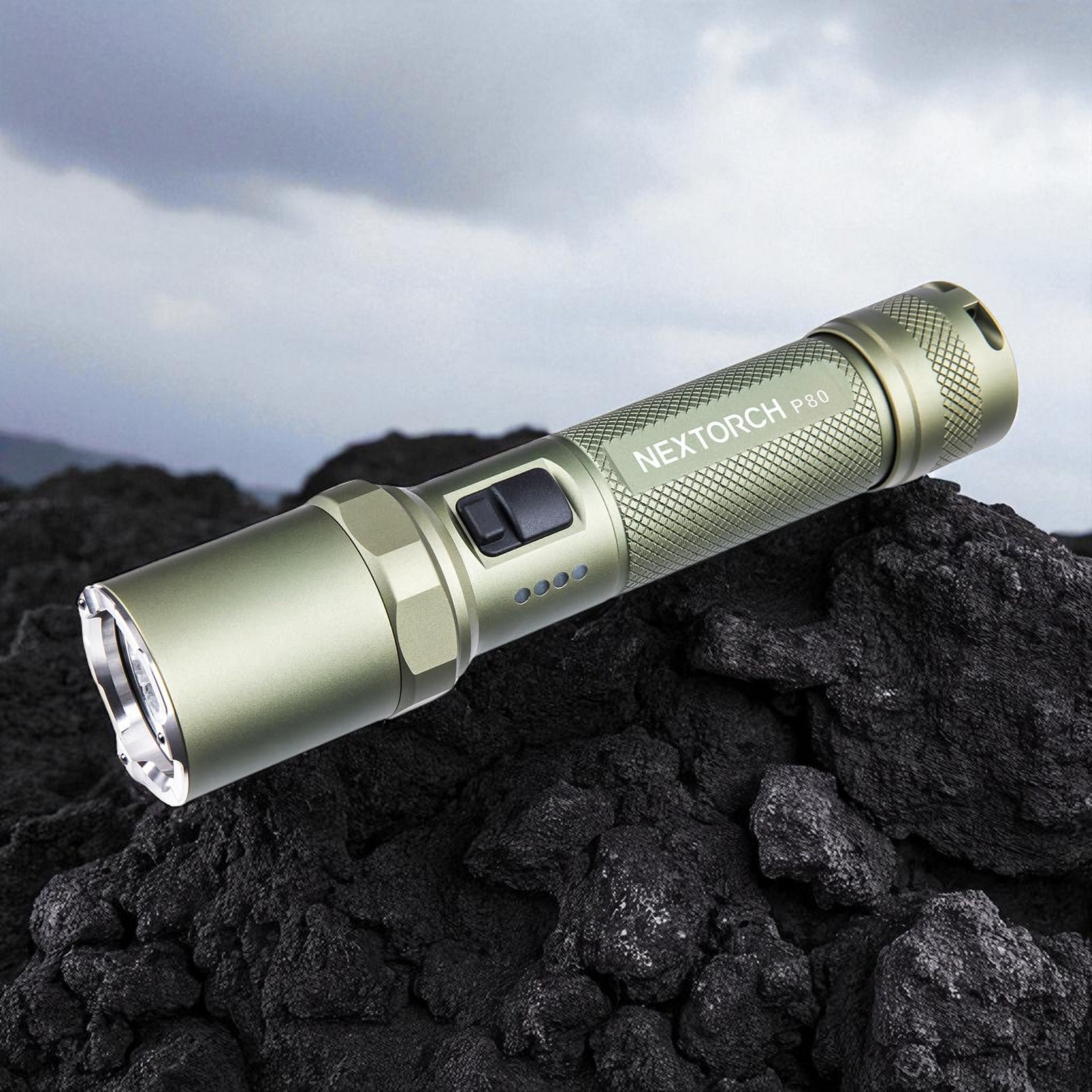 Gambar produk NEXTORCH Senter LED Flashlight USB Rechargeable 2100 Lumens - P80