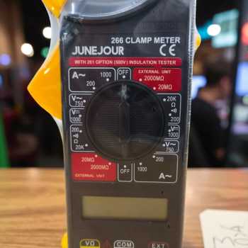 Gambar produk JUNEJOUR Digital Clamp Multimeter Tang Ampere - DT266