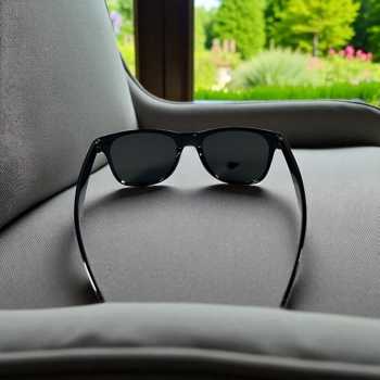 Gambar produk Brightzone Kacamata Polarized Smoke Lens Sunglasses - E27