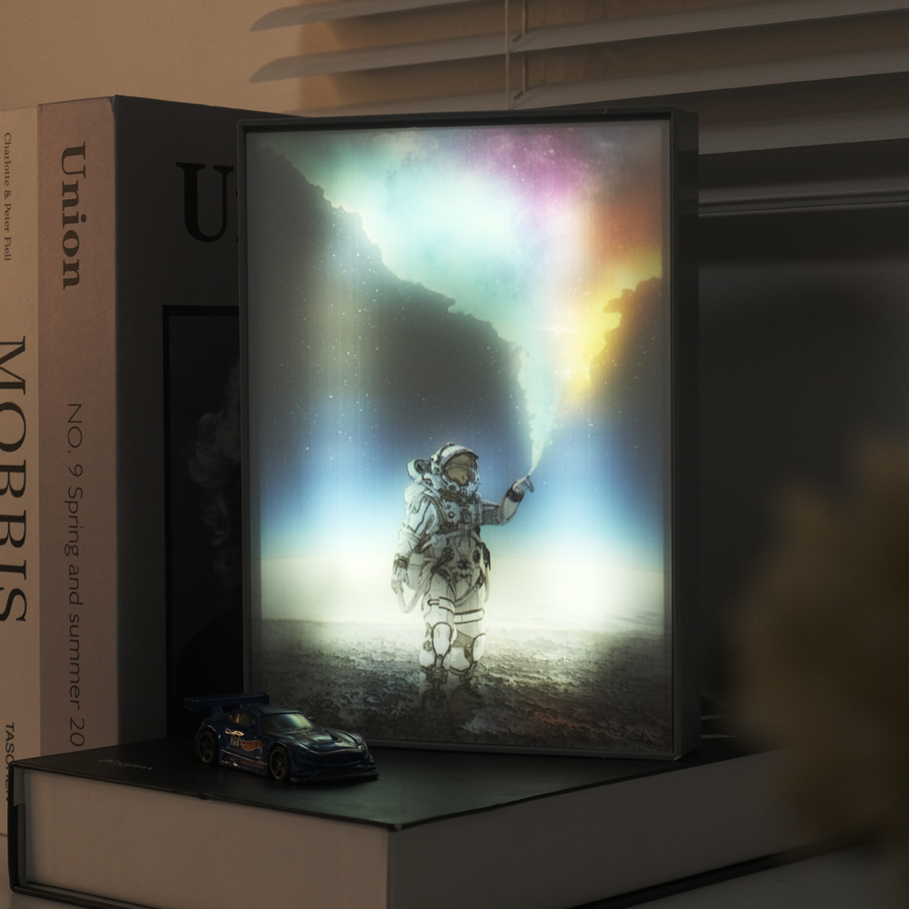 Gambar produk YORYZENG Lampu Meja Hias Lukisan 3in1 Color LED USB 21.5cm Astronaut - YY21