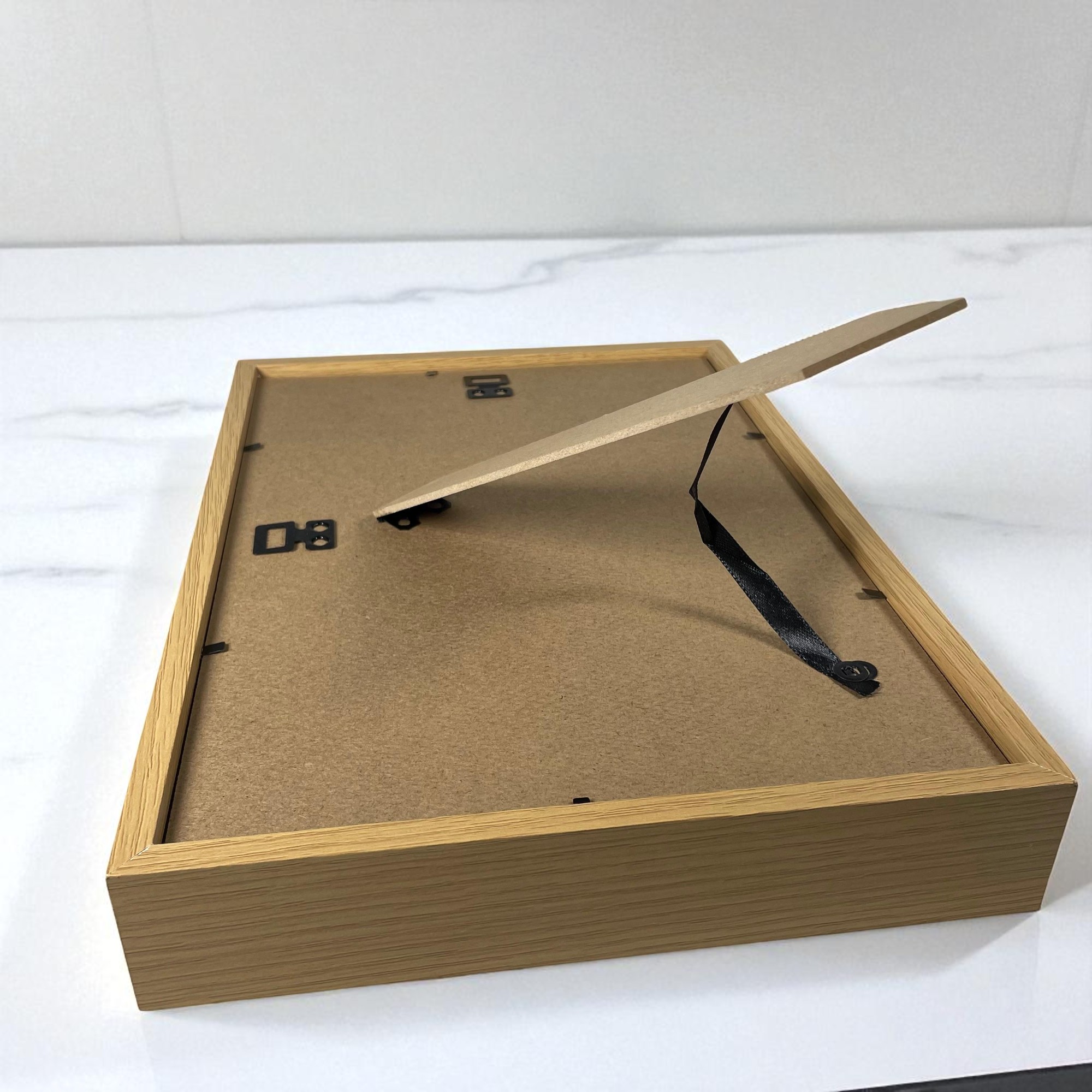 Gambar produk YIXUE Bingkai Foto Ornamen Minimalist Wooden Shadow Box Stand 3D A4 - YE5