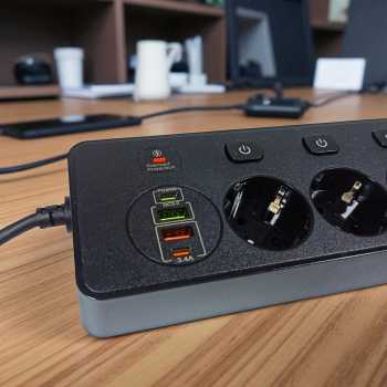 Gambar produk PUJIMAX Stop Kontak Power Strip Colokan Listrik USB 250V 3250W 5 Plug - BKL-505EU
