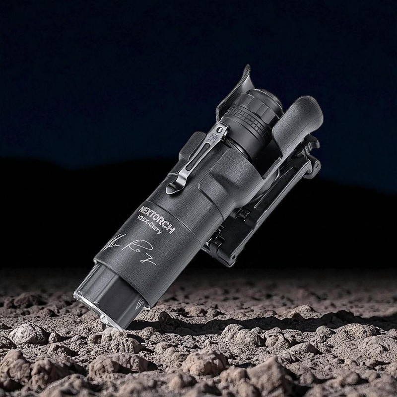 Gambar produk NEXTORCH Senter LED Tactical Flashlight IPX8 1600 Lumens with Holster - TA30C SET