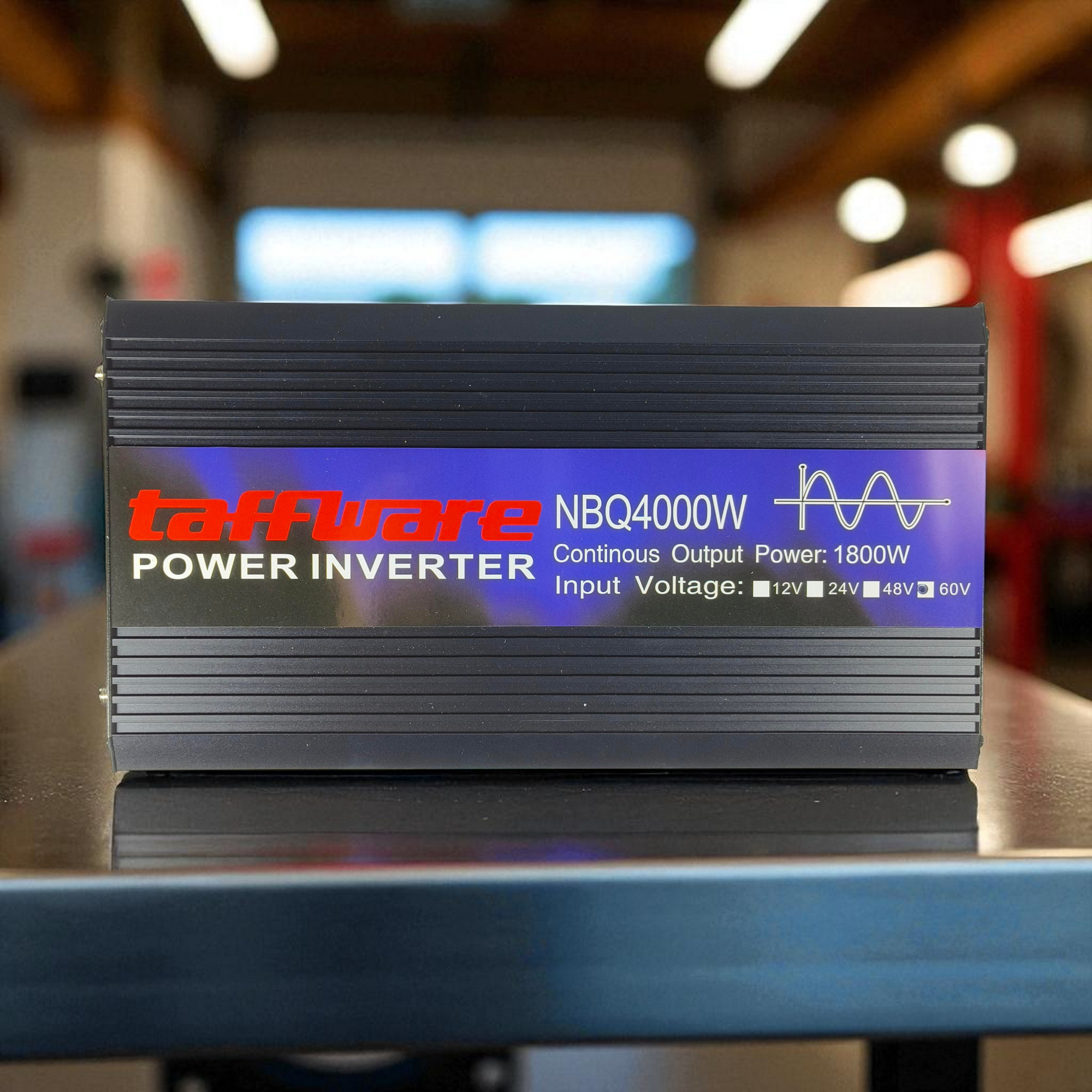 Gambar produk Taffware Power Inverter Mobil Pure Sine Wave DC 60V to AC 220V 4000W - NBQ4000W