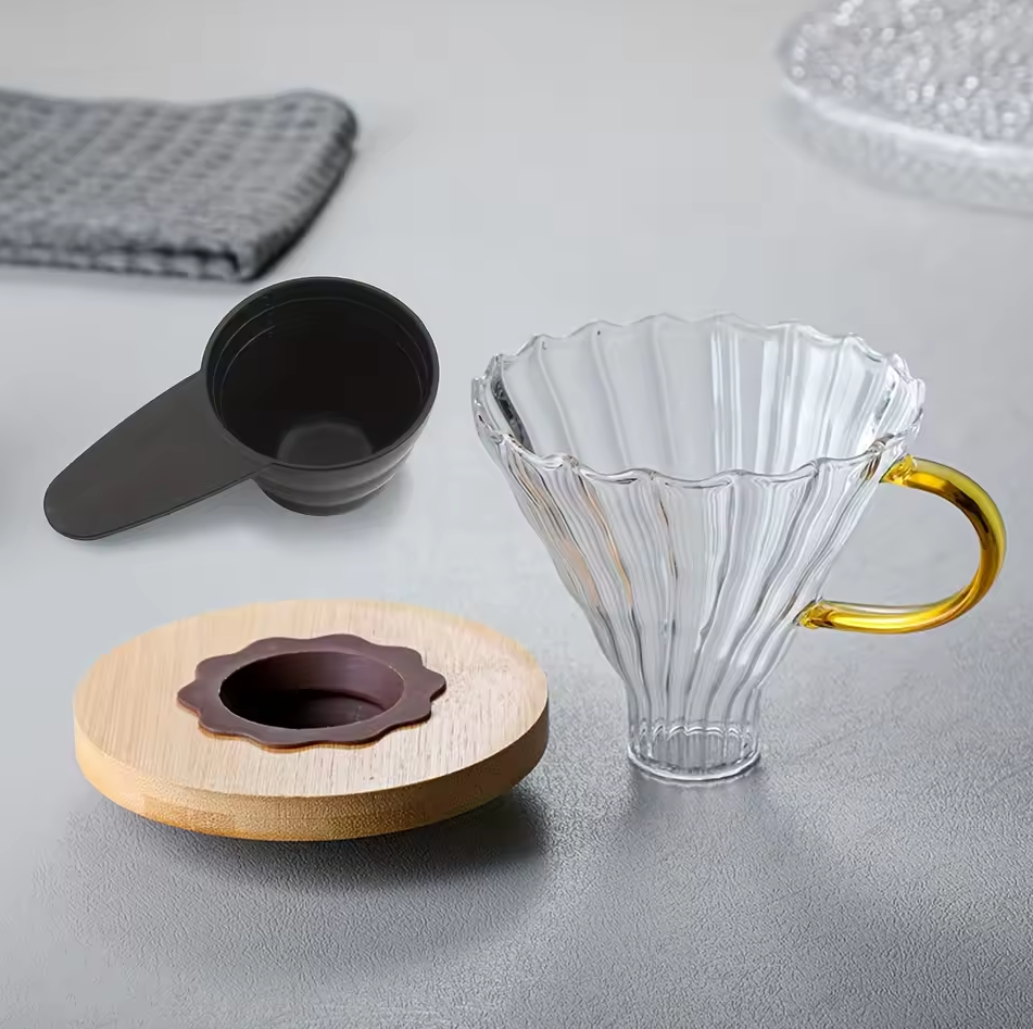 Gambar produk WURJO Filter Penyaring Kopi V60 Coffee Dripper Borosilicate 1-4 Cup - W4