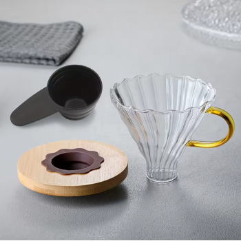 Gambar produk WURJO Filter Penyaring Kopi V60 Coffee Dripper Borosilicate 1-4 Cup - W4
