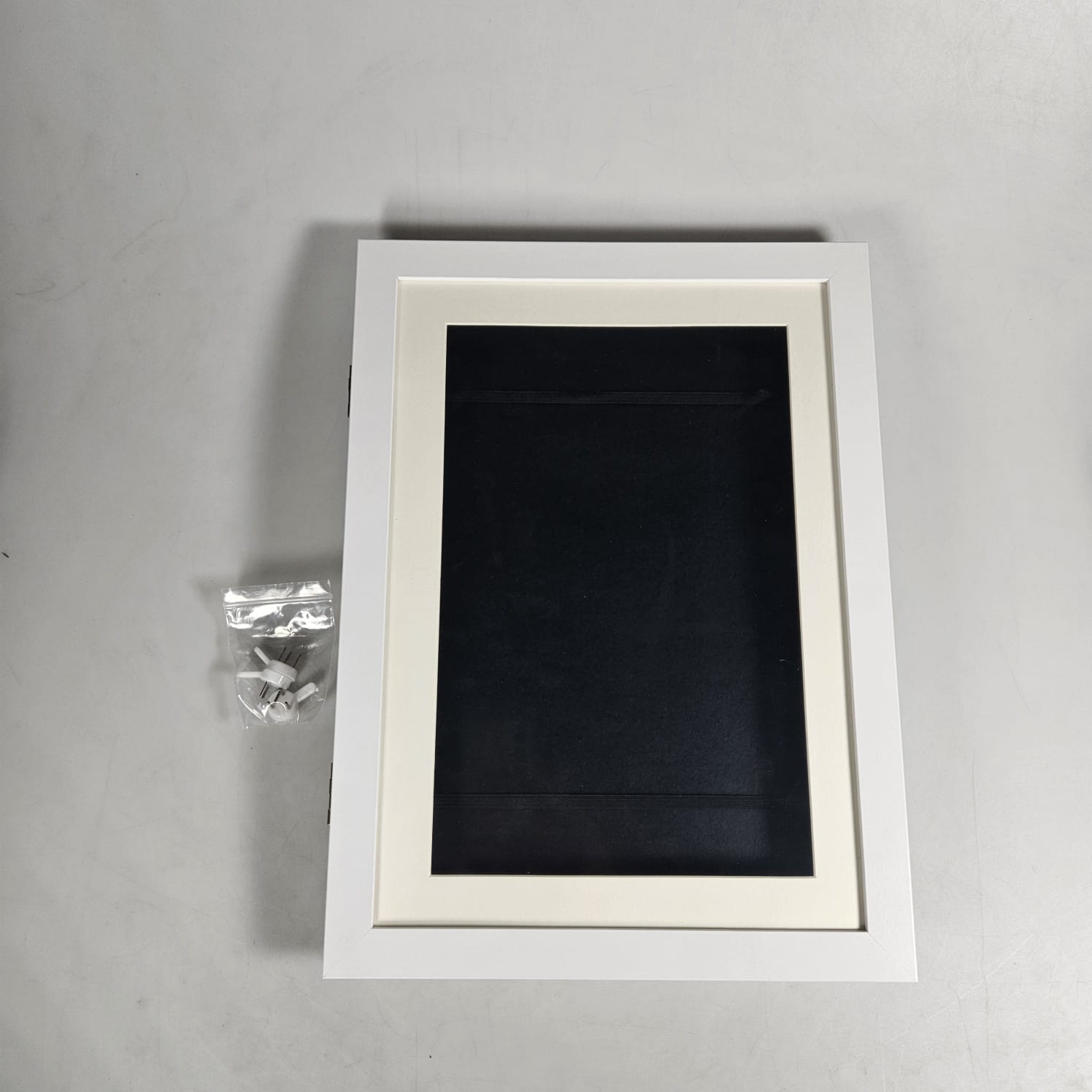 Gambar produk KIDO Bingkai Gambar Anak Drawing Display Frame Magnetic Flip Top A4 - KD2