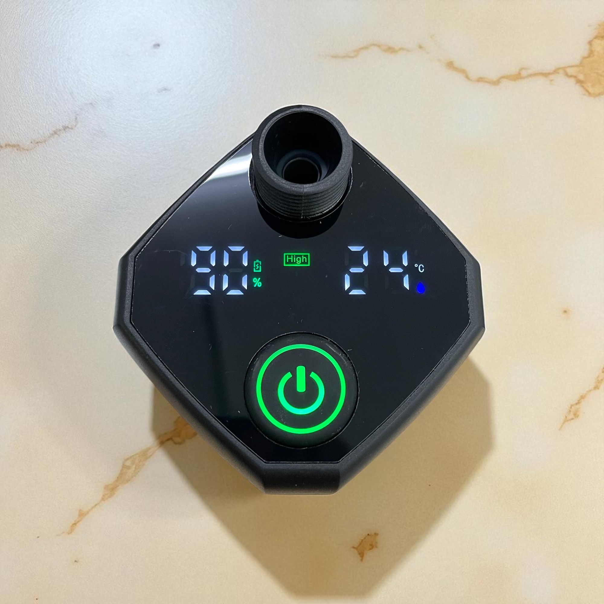 Gambar produk LIXADA Shower Portable Outdoor Camping Travel Digital Display 6000mAh - LD-60