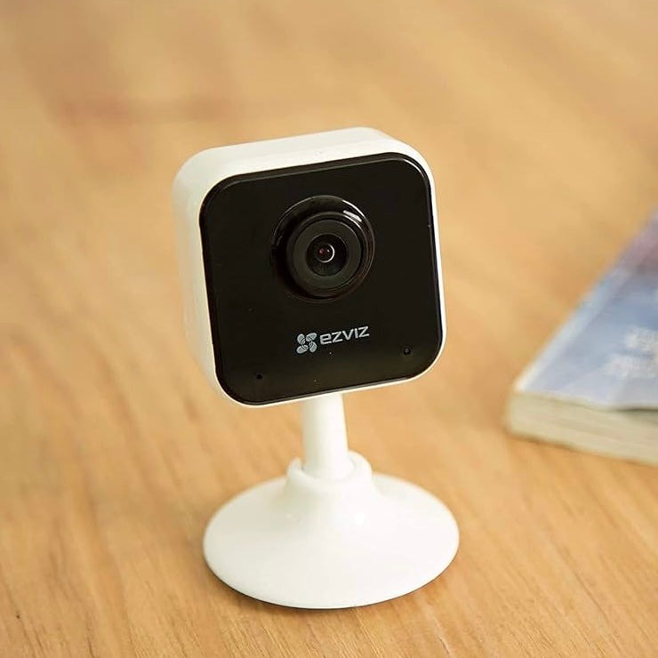 Gambar produk EZVIZ Kamera CCTV HD 1080P Motion Detection Two Way Audio WiFi 2.4G - H1C 2MP