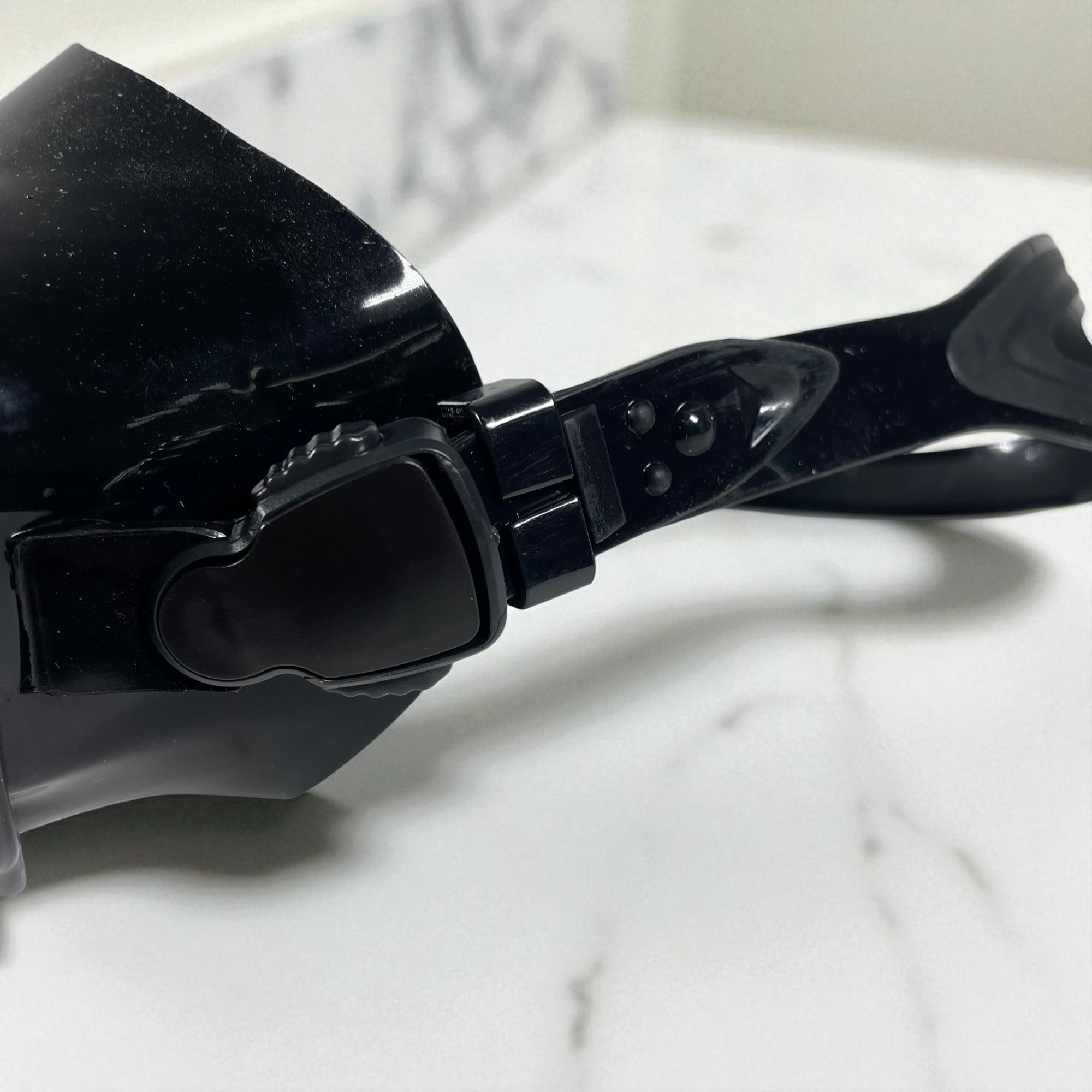 Gambar produk UDO Kacamata Selam Snorkeling Anti-Fog UV Swimming Goggles Wide View - U-165