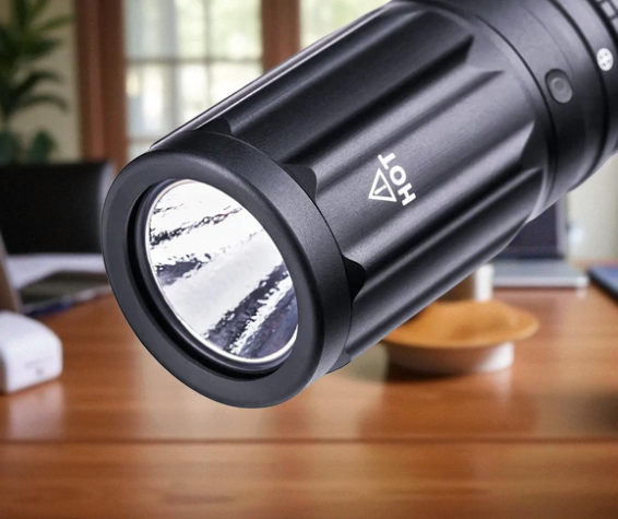 Gambar produk NEXTORCH Lampu Senter LED Mini Bright Tactical USB Type C 3700Lumens - E52D