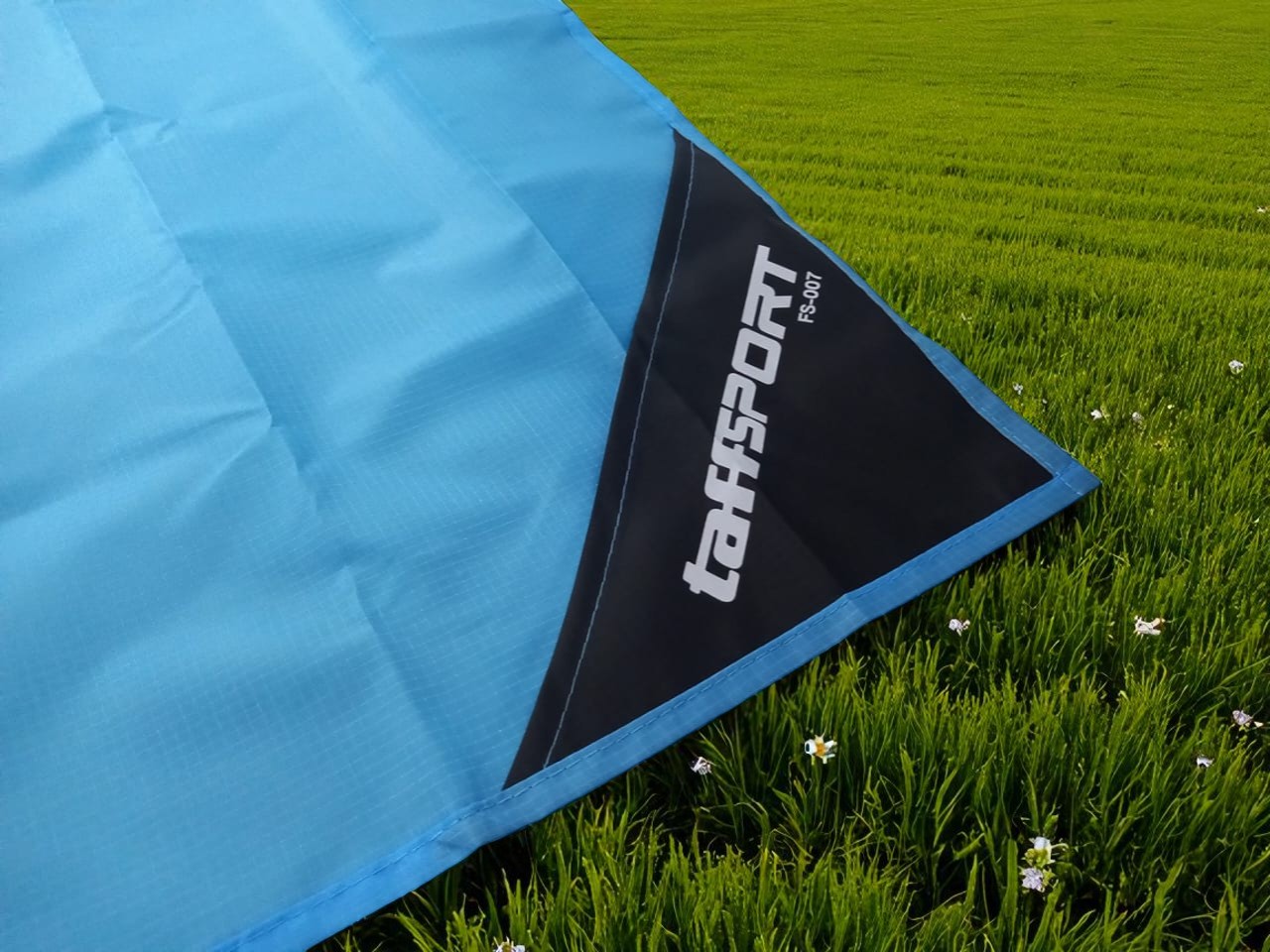 Gambar produk TaffSPORT Tikar Lipat Matras Camping Piknik Waterproof Mat 140x152cm - FS-007