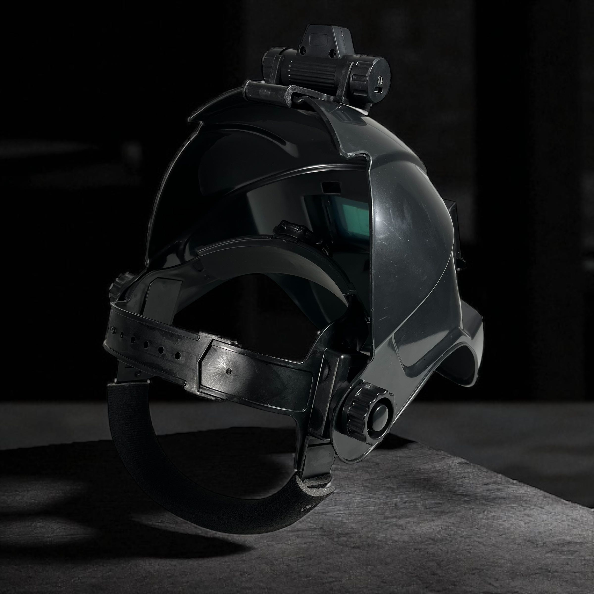 Gambar produk OZY Helm Las Automatic Dimming Flip Top Protective Mask with Headlight - 0-10