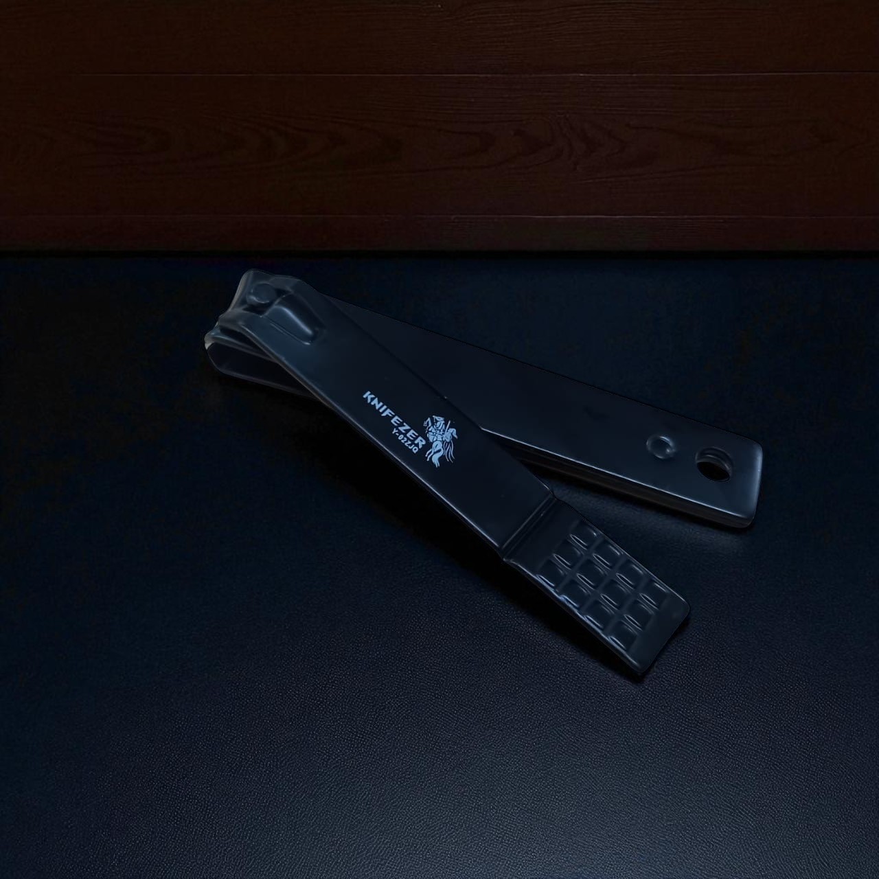 Gambar produk KNIFEZER Gunting Kuku Manicure Pedicure Professional Stainless Steel - Y-02ZJQ