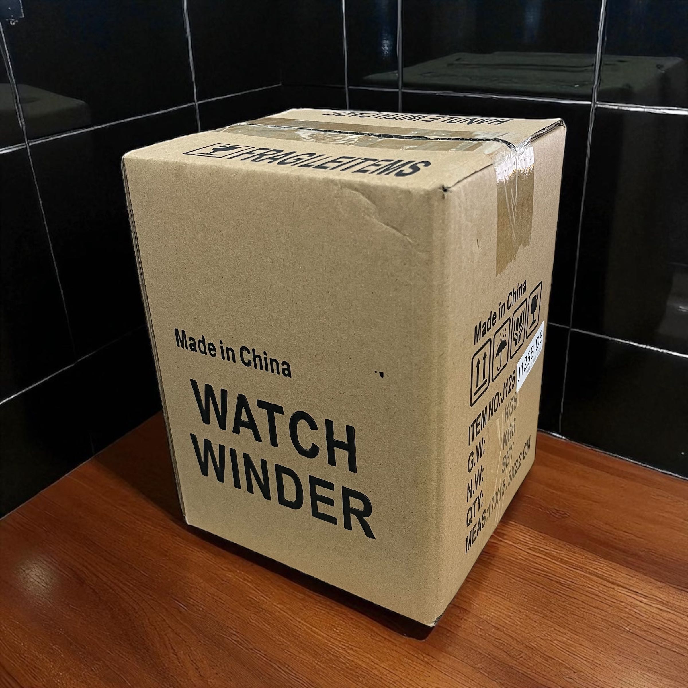 Gambar produk IGERN Watch Winder Pemutar Jam Tangan Otomatis 1 Slot Dual Power 13cm - IG-160