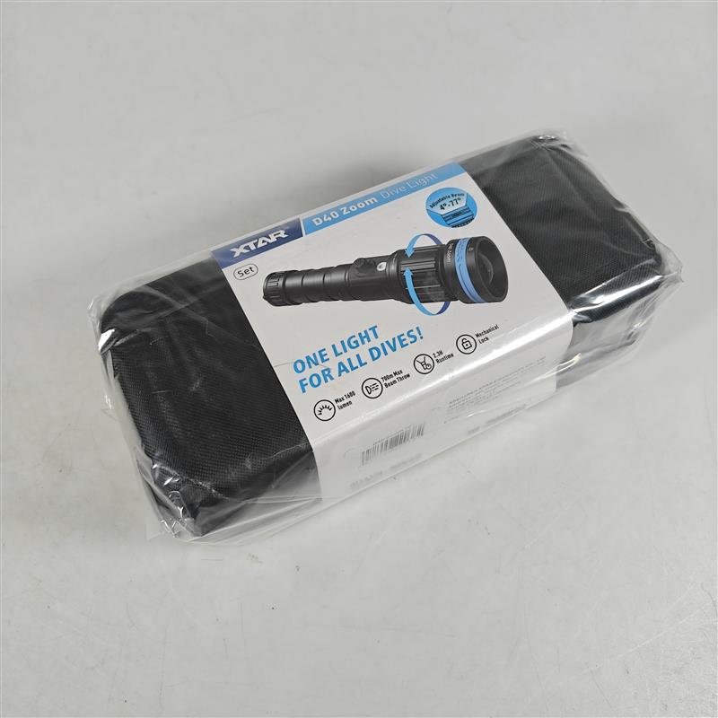 Gambar produk XTAR Senter Diving LED Flashlight Adjustable Beam 1600 Lumens 122500cd - D40