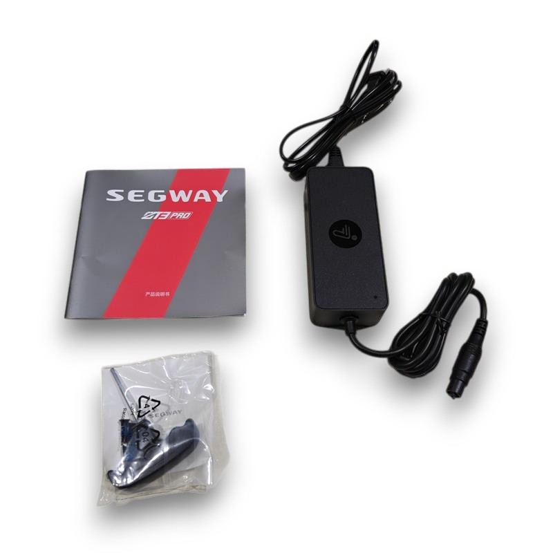 Gambar produk Segway Ninebot KickScooter Electric Skuter Listrik Dewasa 51km 1600W - ZT3 Pro