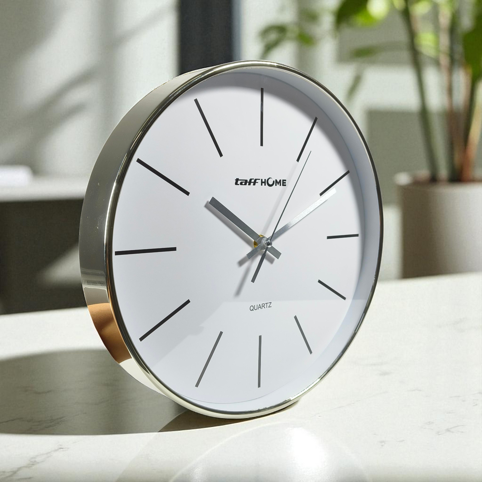 Gambar produk TaffHOME Jam Dinding Bulat Silent Movement Quartz Model Modern 29cm - H6589