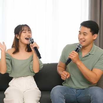 Gambar produk AOIE Microphone Karaoke Dual Channel Handheld Wireless UHF - AO460