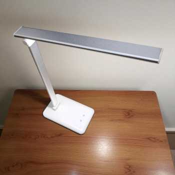 Gambar produk NEWSTYLE Lampu Meja Belajar LED Desk Lamp USB Rechargeable 8W 3 Color - PH376