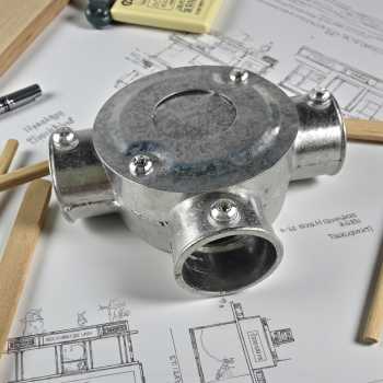DPI Kotak Sambungan Pipa Kabel Listrik 3 Way Box Conduit Fitting 22 mm - D-22