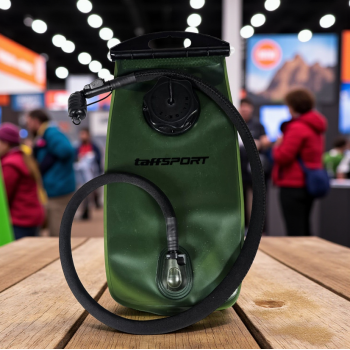 TaffSPORT Kantong Botol Minum Lipat TPU Foldable Water Bag 2L - TF200G