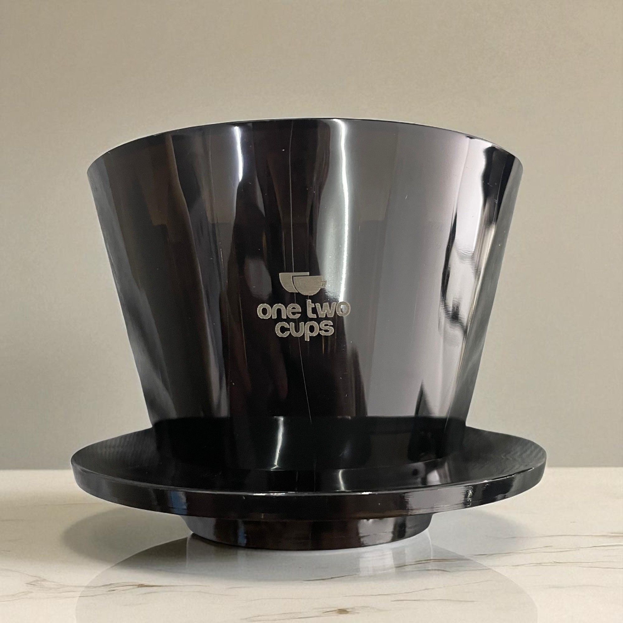 Gambar produk One Two Cups Filter Penyaring Kopi V60 Coffee Filter Dripper 1-2 Cups - B75