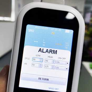 Gambar produk Yonker Handheld Pulse Oximeter Alat Ukur Saturasi Oksigen Darah TFT - YK-820A