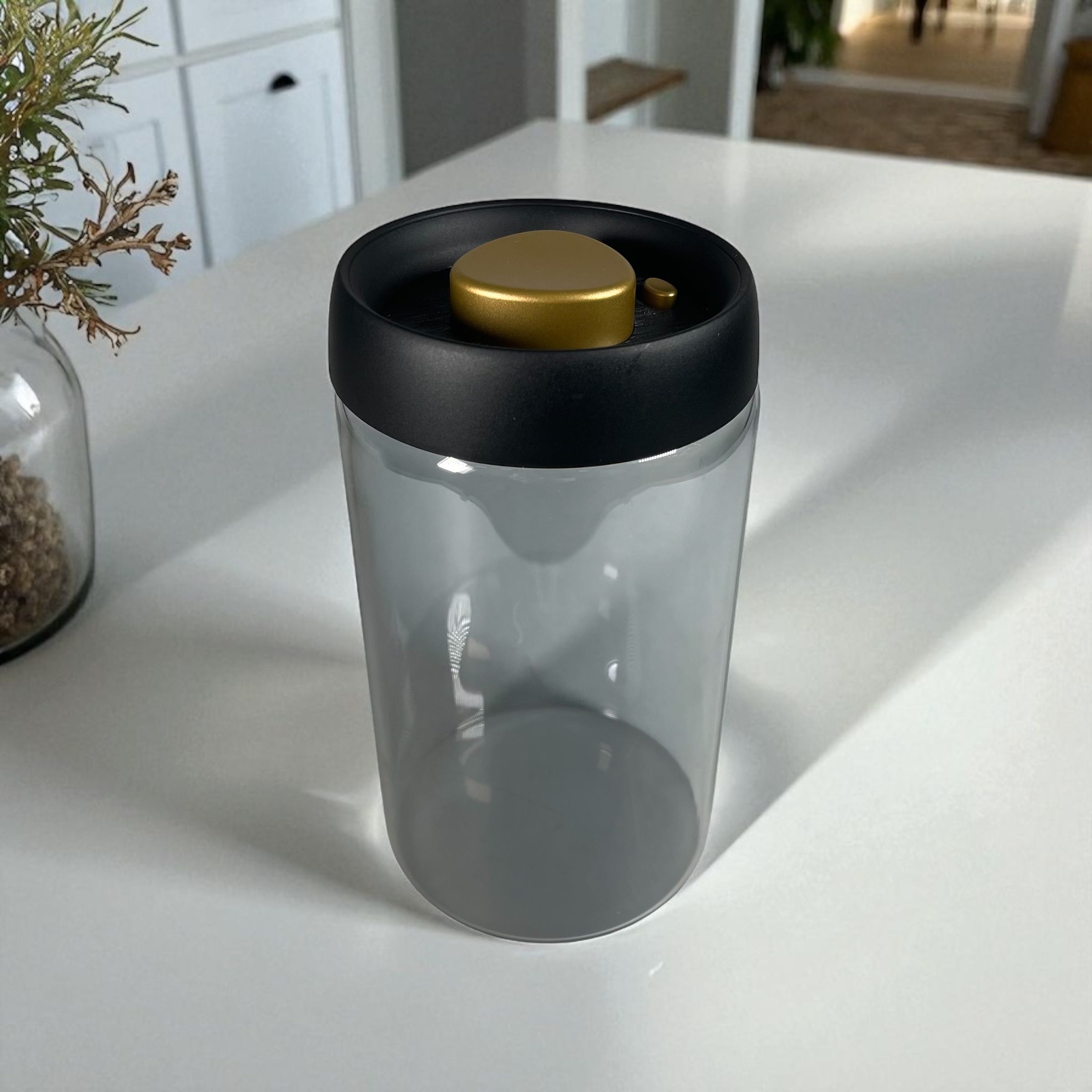 Gambar produk One Two Cups Toples Kaca Penyimpanan Biji Kopi Vacuum Sealed Lid 1.2L - SE41