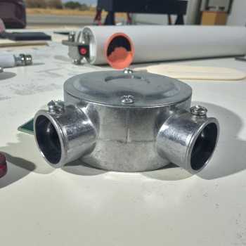 Gambar produk DPI Kotak Sambungan Pipa Kabel Listrik 2 Way Box Conduit Fitting 20mm - D-20