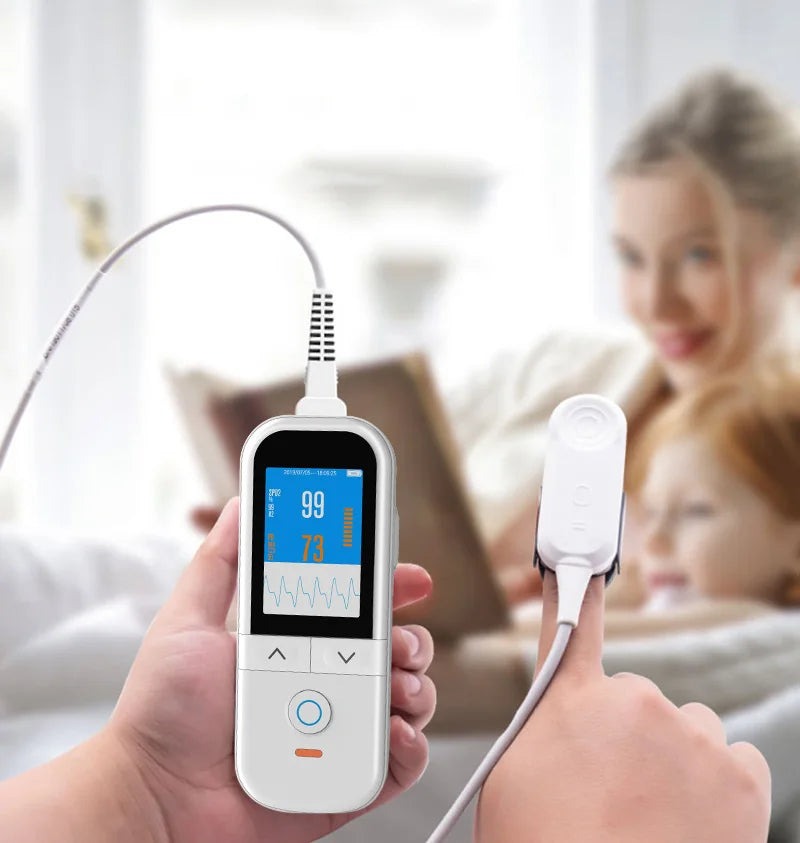 Gambar produk Yonker Handheld Pulse Oximeter Alat Ukur Saturasi Oksigen Darah TFT - YK-820A