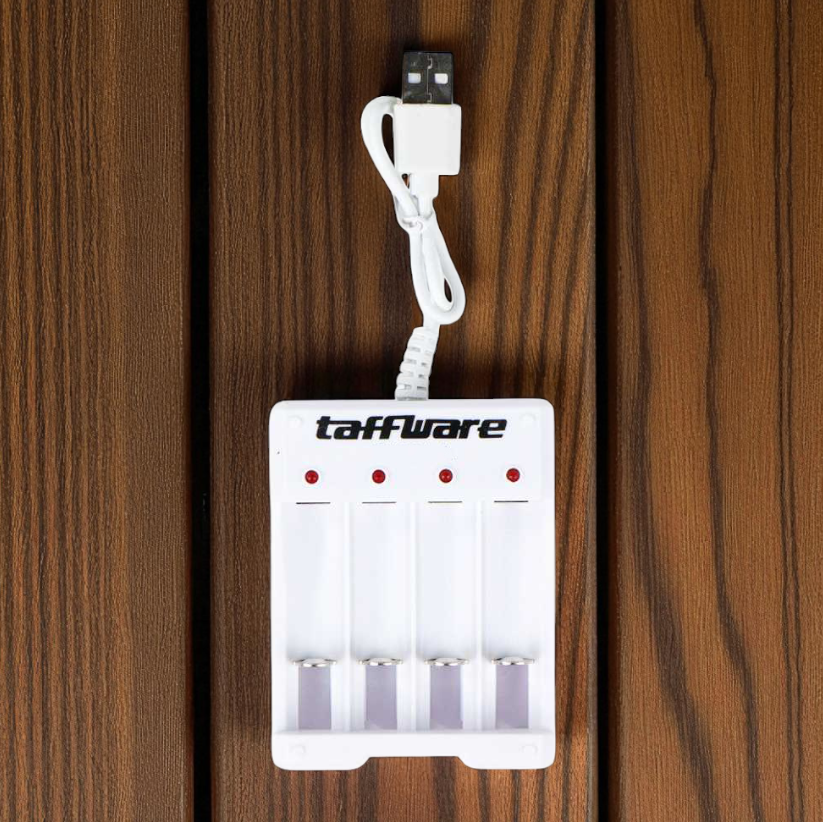 Gambar produk Taffware Charger Baterai 4 Slot AA AAA Ni-MH Ni-CD USB Plug - B-04