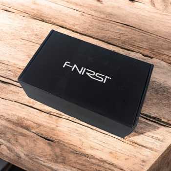 FNIRSI Digital Oscilloscope Handheld 100MHz 1Gsa/s New Version - 1013D Gambar produk FNIRSI Digital Oscilloscope Handheld 100MHz 1Gsa/s New Version - 1013D