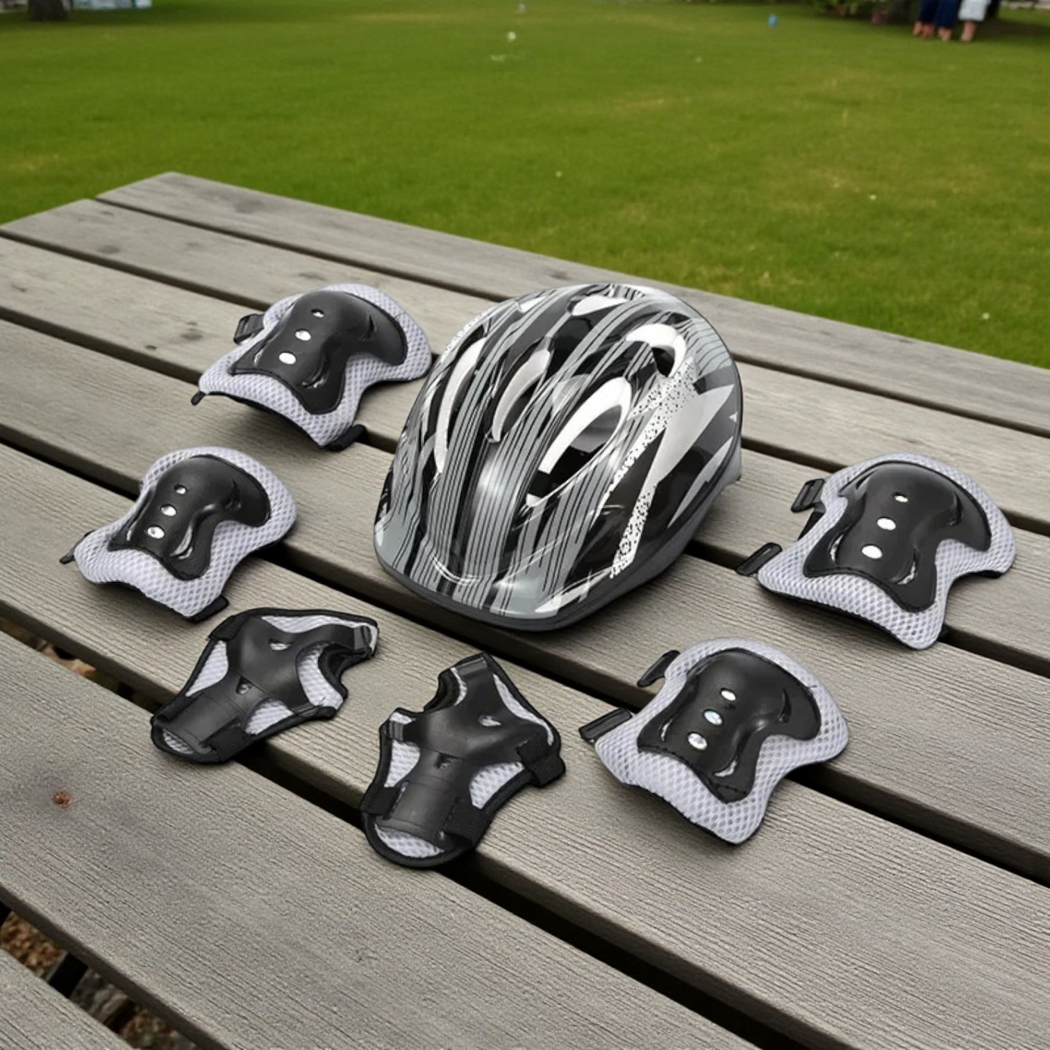 Ftiier Paket Helm Deker Anak 7in1 Protective Gear for Sport Activity - FR-07 Gambar produk Ftiier Paket Helm Deker Anak 7in1 Protective Gear for Sport Activity - FR-07