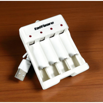 Gambar produk Taffware Charger Baterai 4 Slot AA AAA Ni-MH Ni-CD USB Plug - B-04