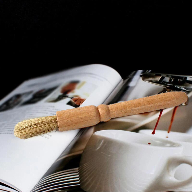One Two Cups Kuas Pembersih Gilingan Kopi Natural Bristles Wood - JN77 Gambar produk One Two Cups Kuas Pembersih Gilingan Kopi Natural Bristles Wood - JN77