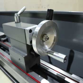 Gambar produk VEVOR Mesin Bubut Mini Lathe Beads Woodworking 2500RPM 1000mm 1250W - MX-S1170