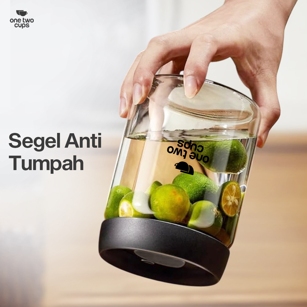 Gambar produk One Two Cups Toples Kaca Penyimpanan Biji Kopi Vacuum Sealed Lid 1.8L - SE41