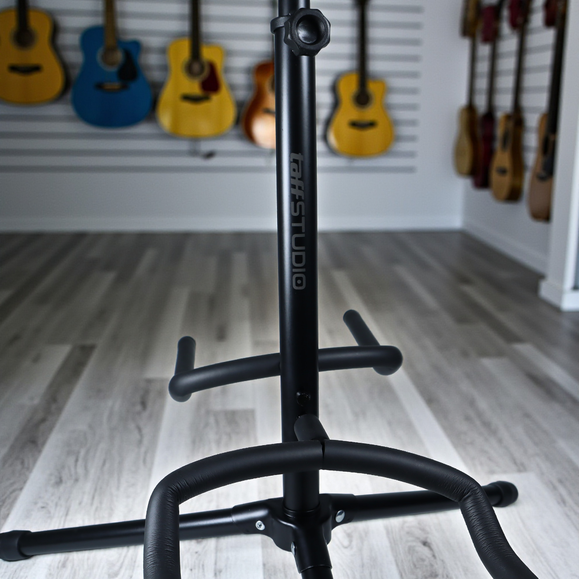Gambar produk TaffSTUDIO Stand Gitar Double Guitar Stand Metal Dock Adjustable - INU128
