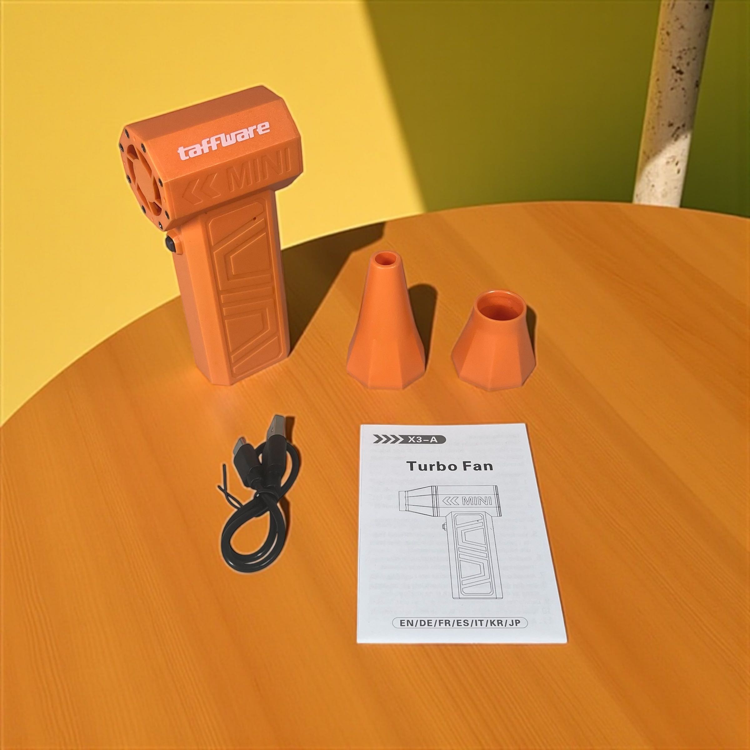 Taffware Mini Turbo Violent Air Blower Cordless Jet Portable 19M/Detik - X3-A Gambar produk Taffware Mini Turbo Violent Air Blower Cordless Jet Portable 19M/Detik - X3-A