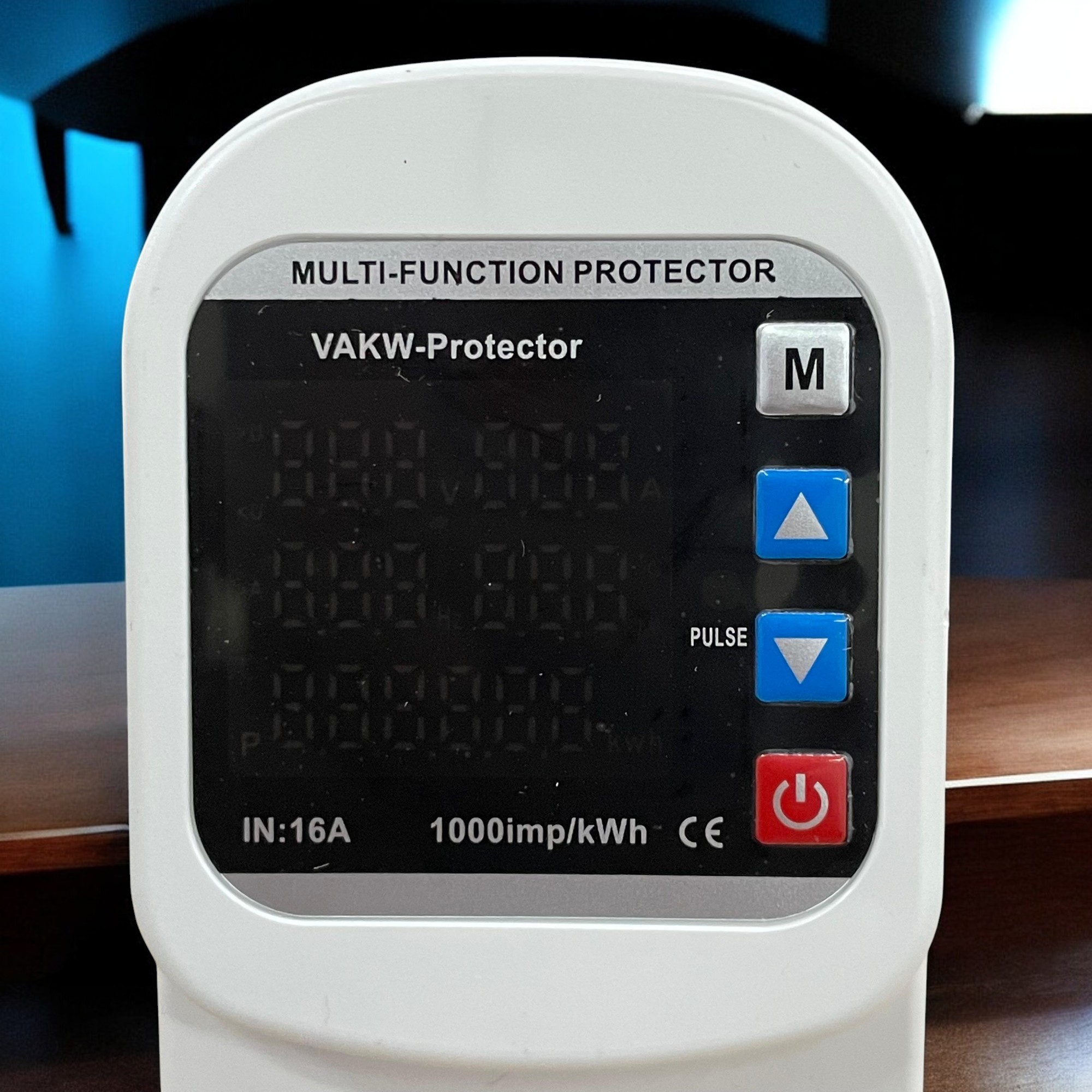Gambar produk FK Stop Kontak Pelindung Voltase Arus Socket Protector 16A 230V - F3KA