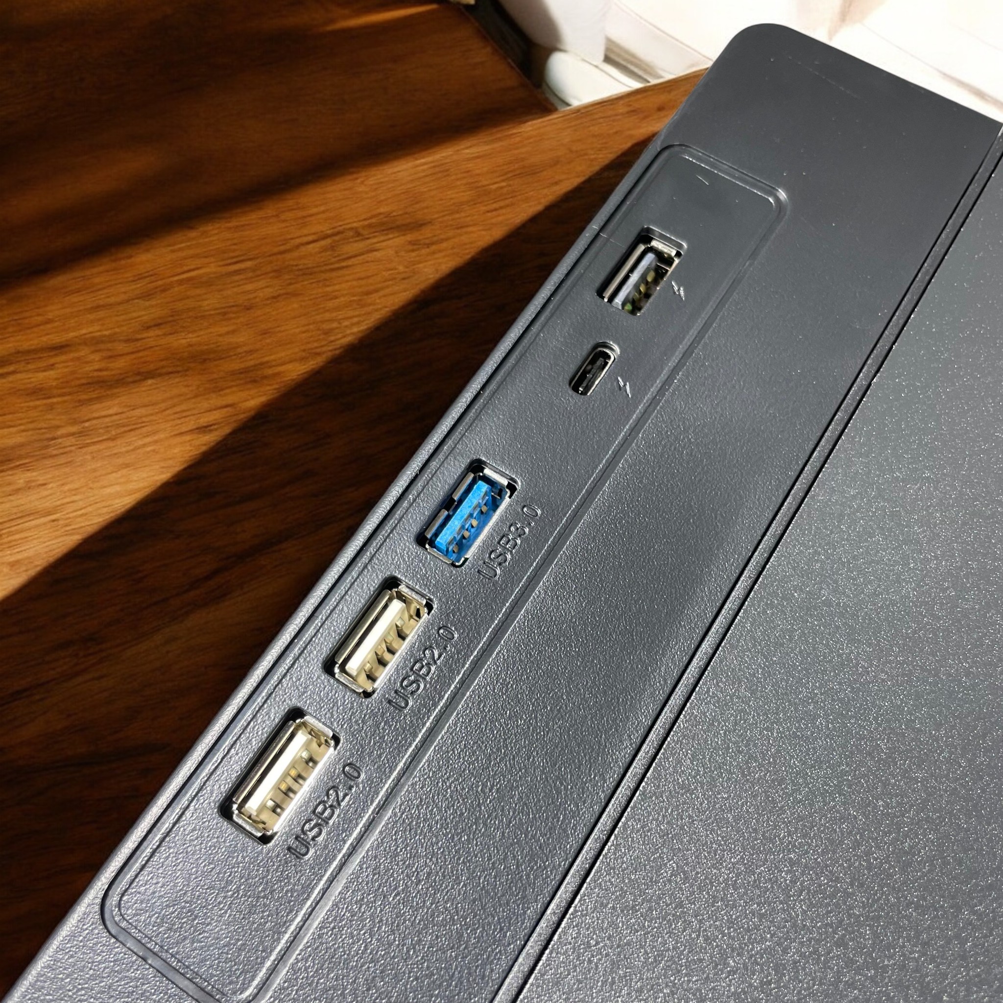 Gambar produk MJH Stand Monitor Laptop Desk with Wireless Charging and USB Port - KM6052