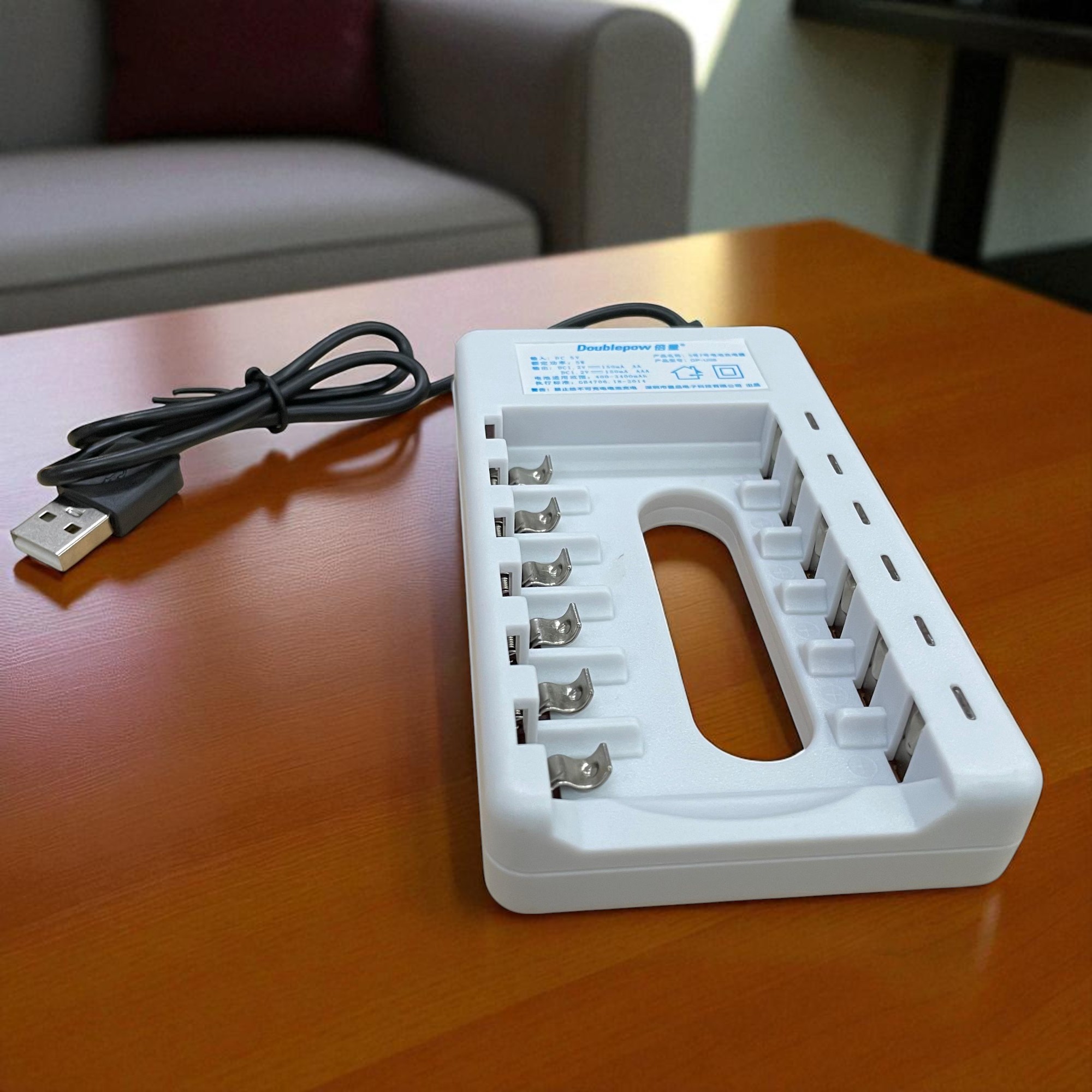 Gambar produk Doublepow Charger Baterai Rechargeable 6 Slot AA AAA with AA AAA 6 PCS - DP-U06
