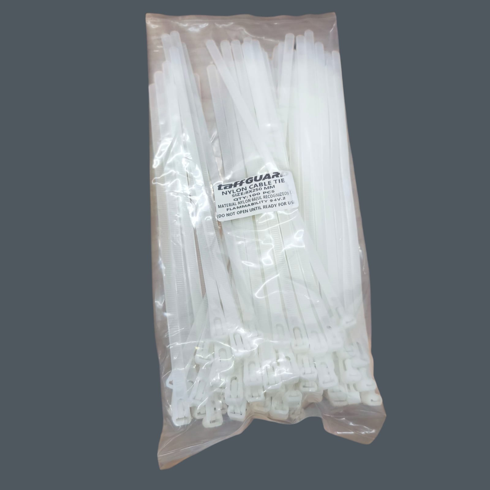 Gambar produk TaffGUARD Kabel Ties Zip Cable Organizer Reusable 8x250mm 100 PCS - NL816