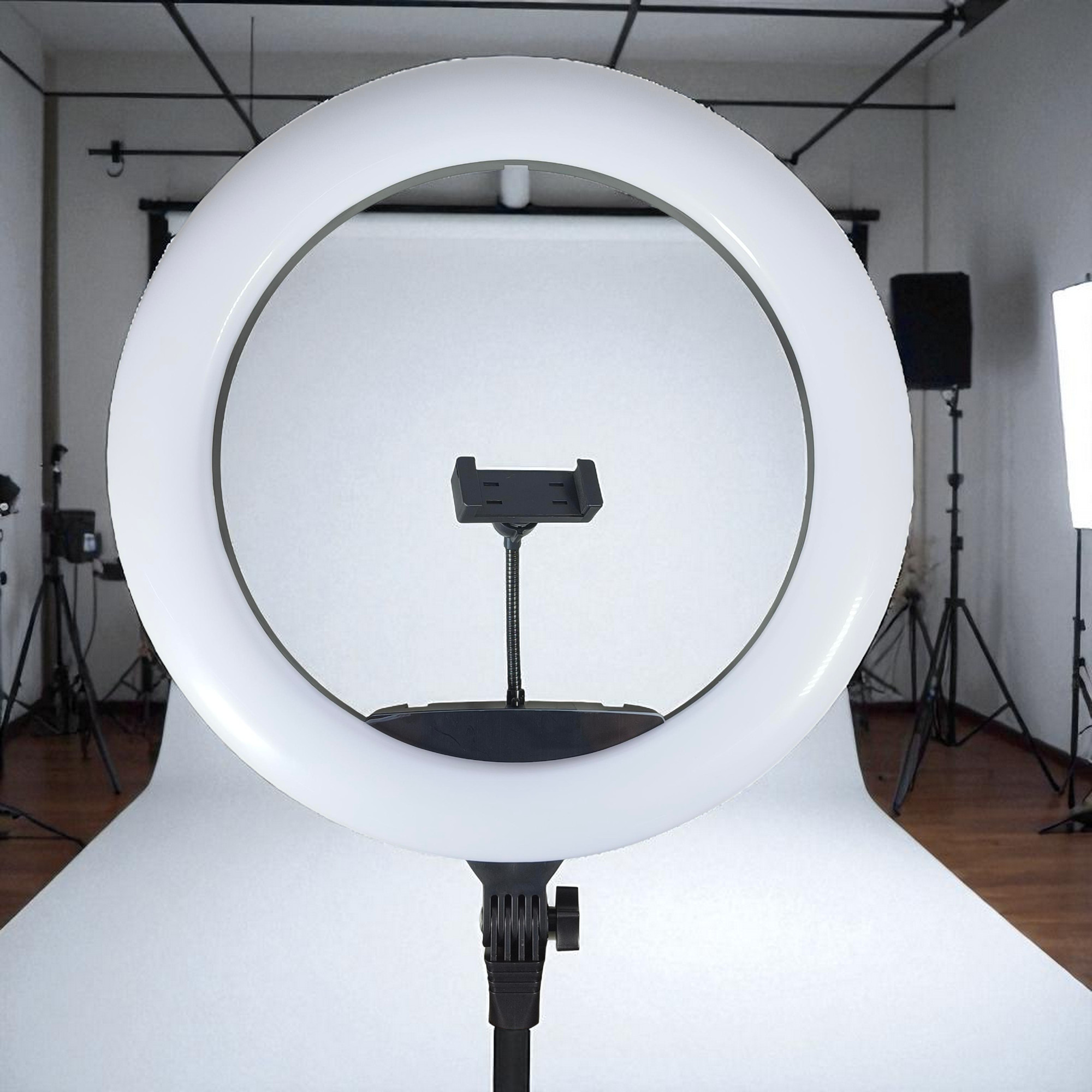 Gambar produk FMA Lampu Ring Light LED Three Color 2700-6500K 44cm with Remote - BD-460D