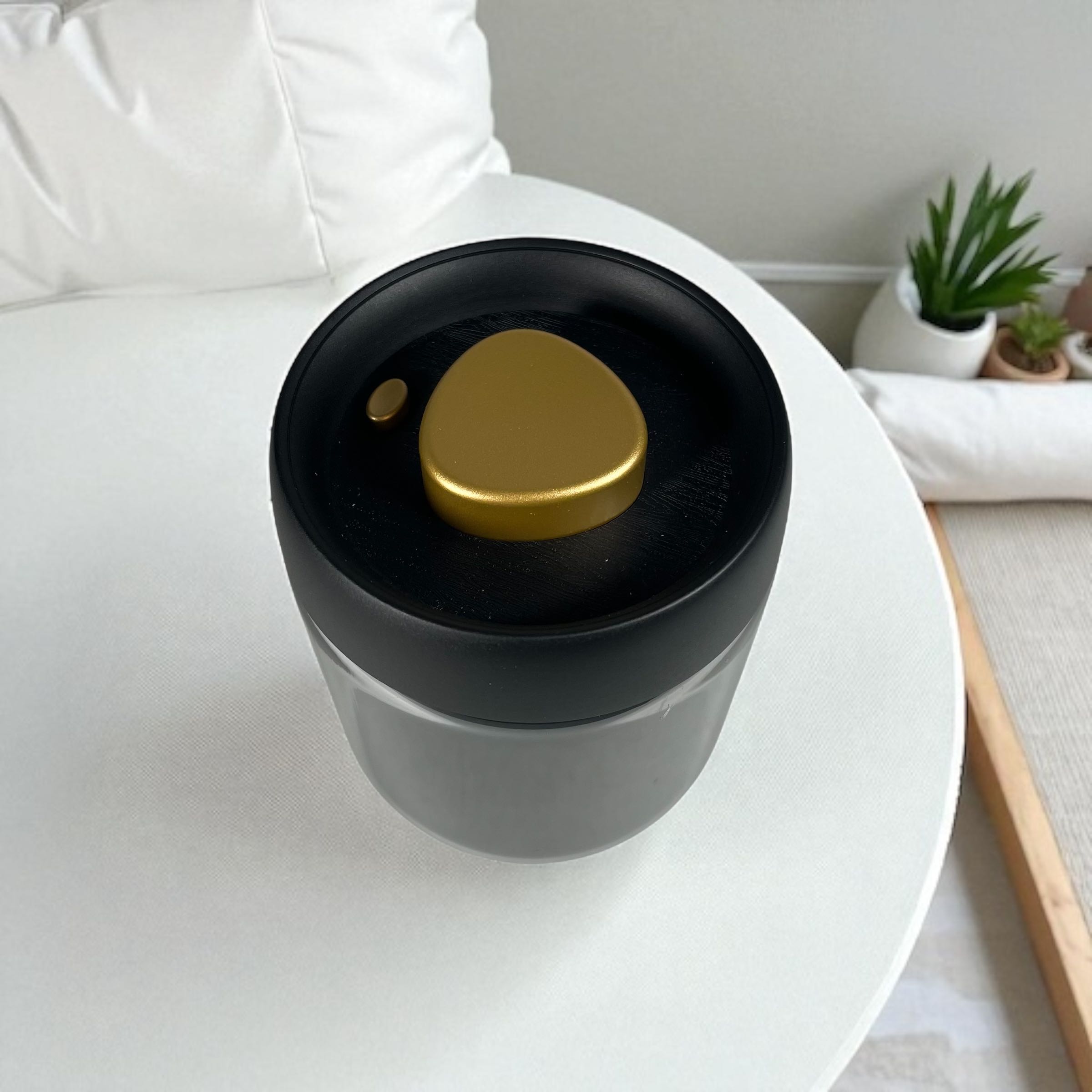 Gambar produk One Two Cups Toples Kaca Penyimpanan Biji Kopi Vacuum Sealed Lid 500ml - SE41