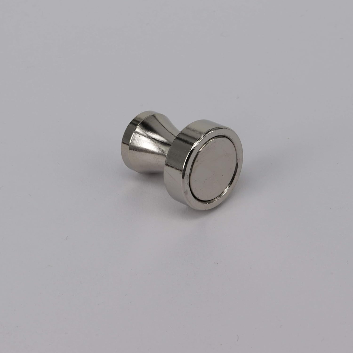 Gambar produk KELEIN Gantungan Magnet Push Pin Thumbtacks Refrigerator 25x30mm 5 PCS - K530